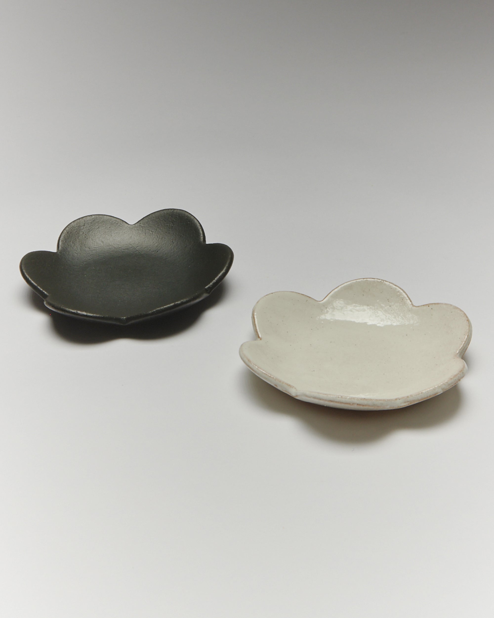 Tatara-Zukuri Blossom Mini Plate