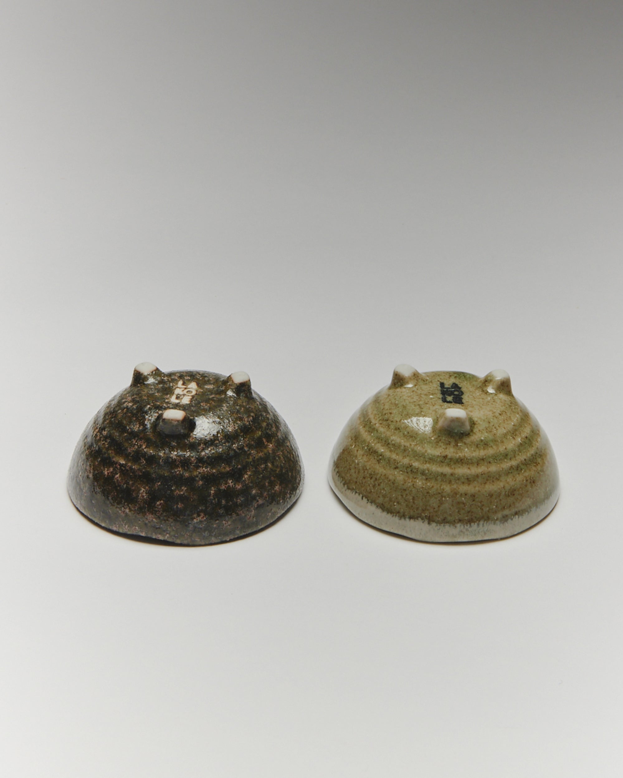 Mino Ware Footed Mini Bowl (Set of 2)