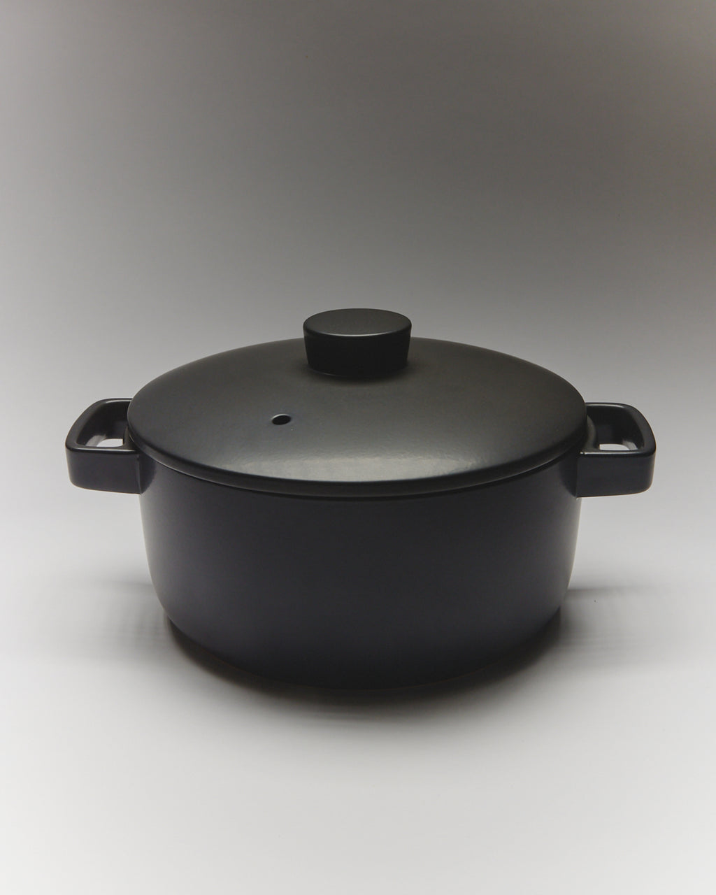 Deep Clay Pot Black
